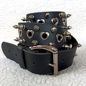 Black Spike Heart Grommet Belt